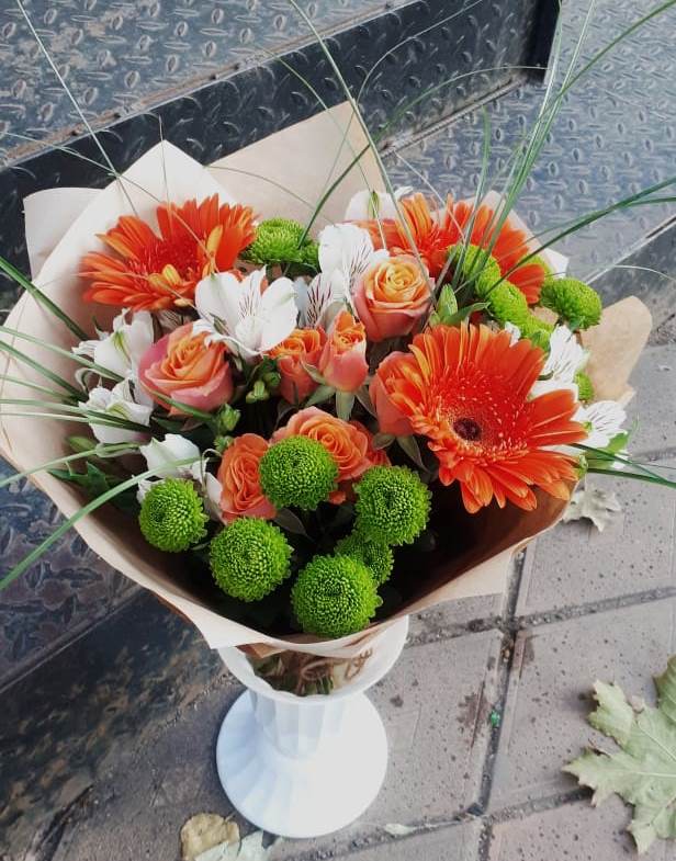 Букет цветов из: Герберы, Хризантемы, Альстромерии и Розы в Кошехабльском
