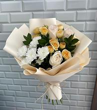 Букет цветов из:  Розы и Хризантемы в Кошехабльском
