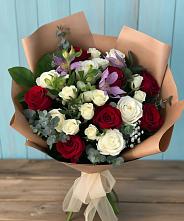 Букет цветов из:  Розы и Альстромерии #REPLACE_PRED# Кошехабльском
