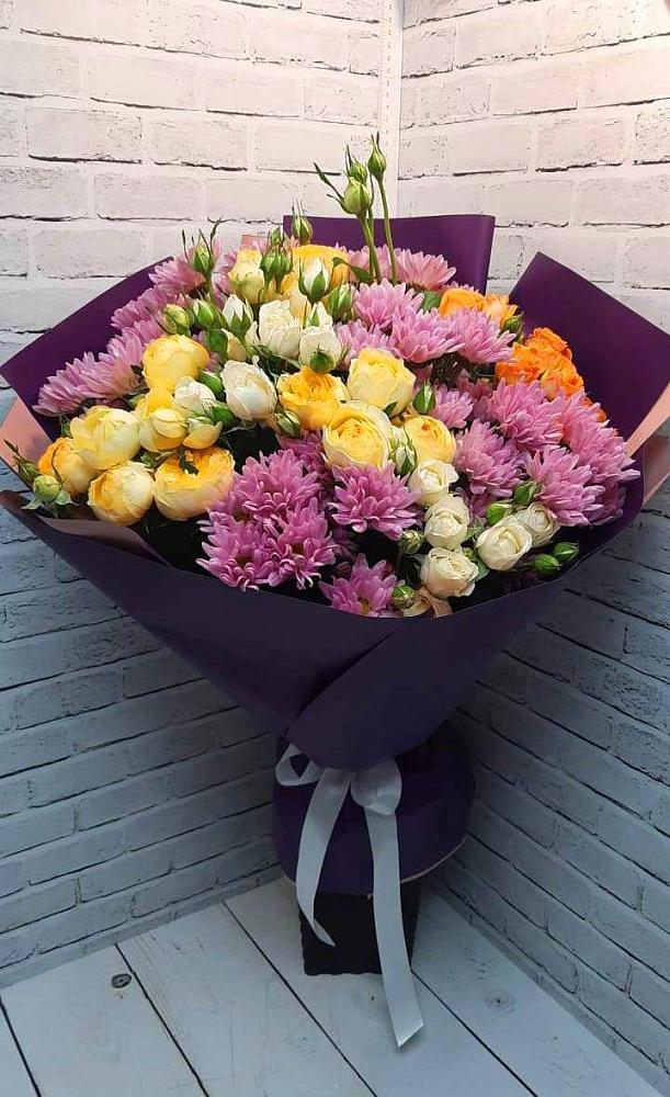 Букет цветов из: Хризантемы и Розы в Кошехабльском