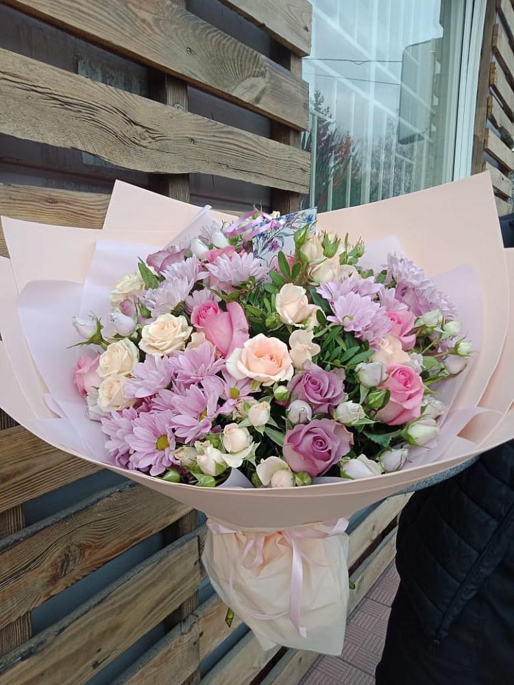 Букет цветов из: Розы и Хризантемы в Кошехабльском