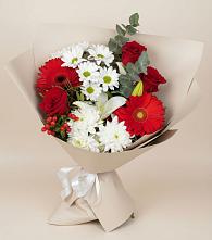 Букет цветов из:  Розы, Хризантемы, Герберы и Лилии в Кошехабльском
