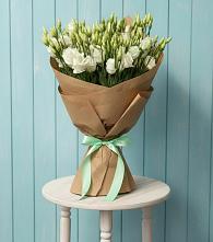 Букет цветов из:  Лизиантусы в Кошехабльском