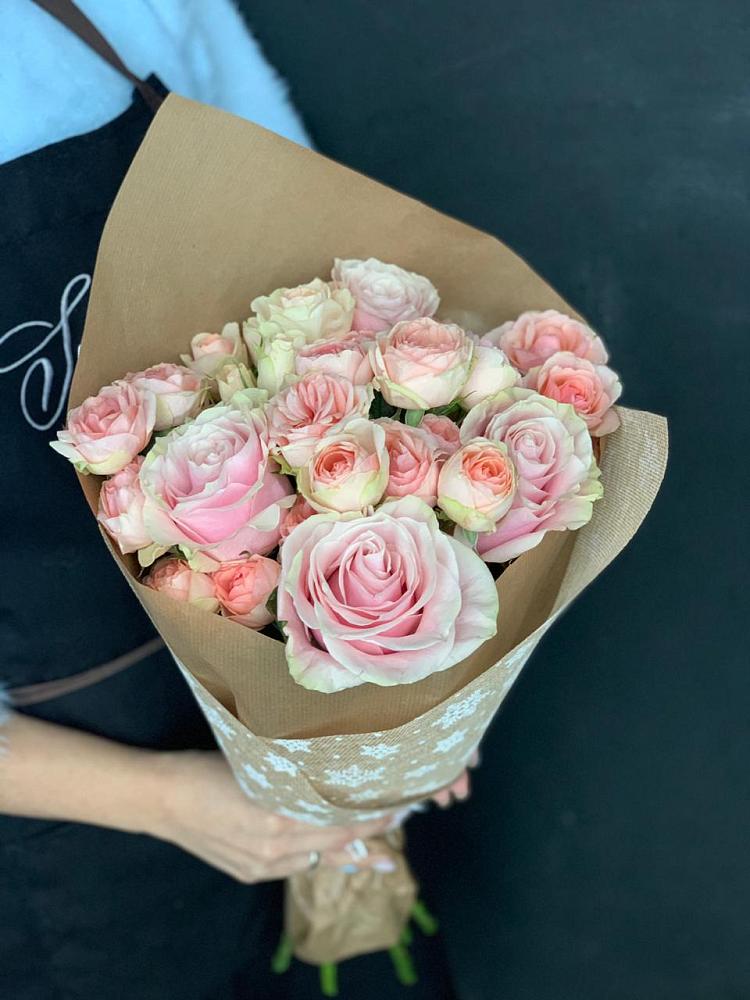 Букет цветов из: Хризантемы и Розы в Кошехабльском