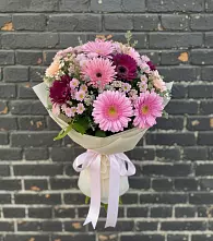 Букет цветов из:  Герберы и Хризантемы в Кошехабльском