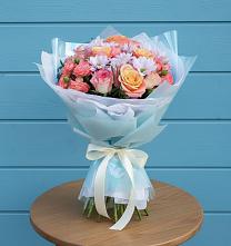 Букет цветов из:  Хризантемы и Розы в Кошехабльском